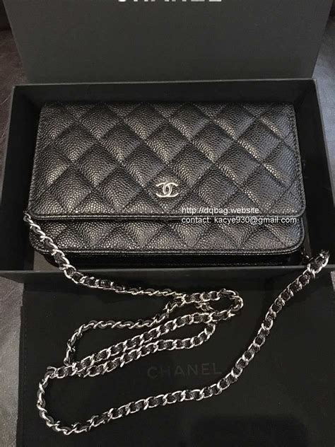 Shop CHANEL CLASSIC WALLET ON CHAIN 